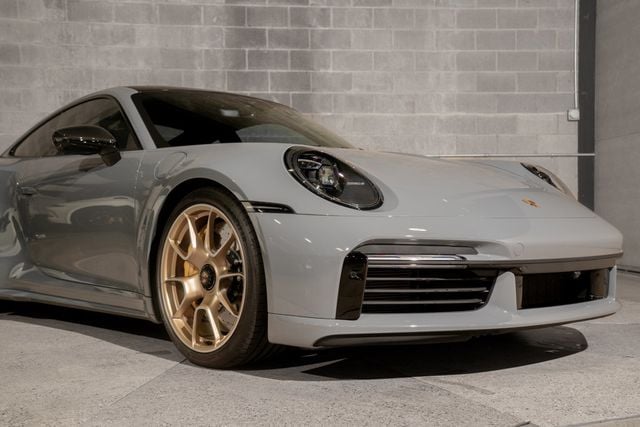2023 Porsche 911 Turbo S Coupe - 23078364 - 35