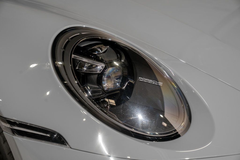 Porsche 911 photo 43