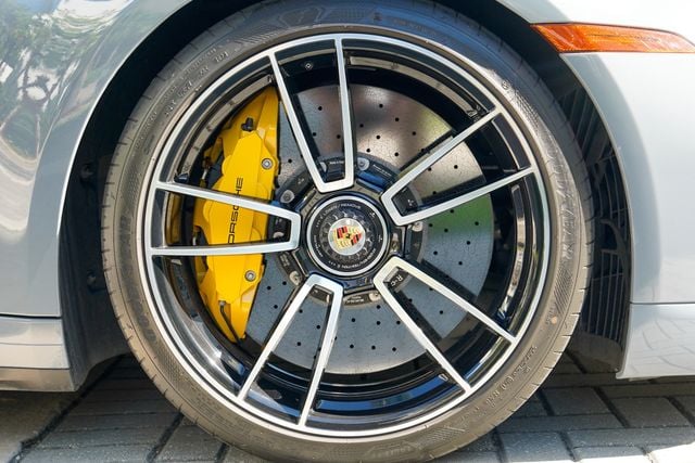2023 Porsche 911 Turbo S Coupe - 23029578 - 33