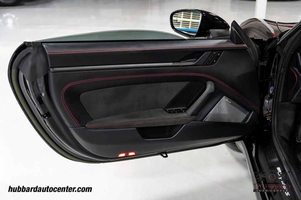 2023 Porsche 911 Targa 4 GTS Rare 7 Speed Manual  - 22959815 - 16