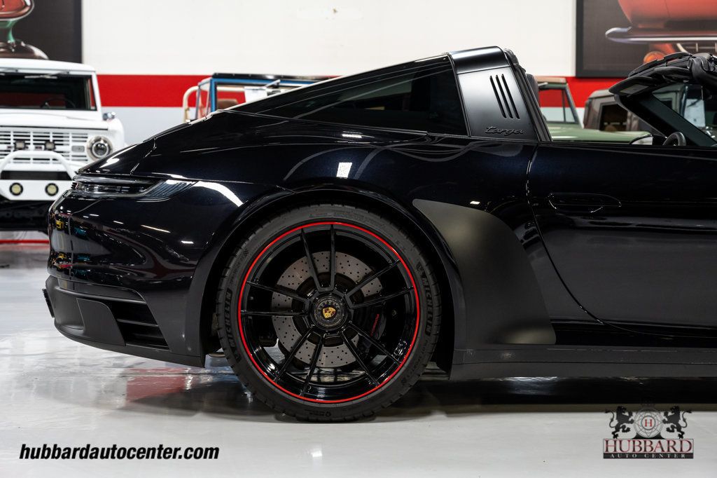 2023 Porsche 911 Targa 4 GTS Rare 7 Speed Manual  - 22959815 - 40