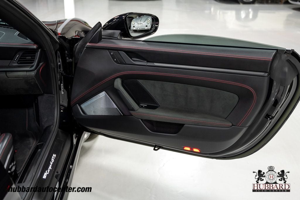 2023 Porsche 911 Targa 4 GTS Targa 4 GTS - 22959815 - 23