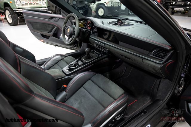 2023 Porsche 911 Targa 4 GTS Targa 4 GTS - 22959815 - 25
