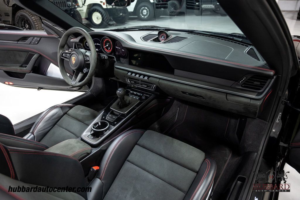 2023 Porsche 911 Targa 4 GTS Targa 4 GTS - 22959815 - 87