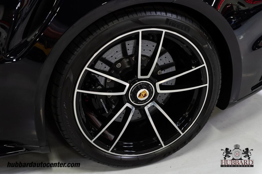 2023 Porsche 911 Turbo S Heritage Design Interior - Black - 911 Turbo SportDesign Pack! - 22188174 - 44