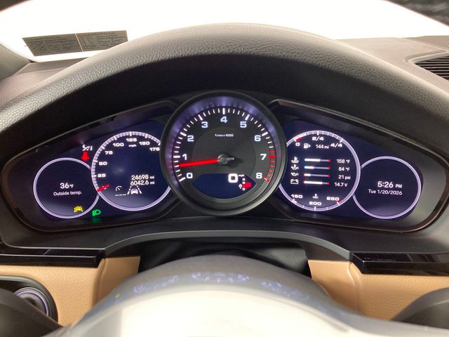 2023 Porsche Cayenne   - 22978787 - 9