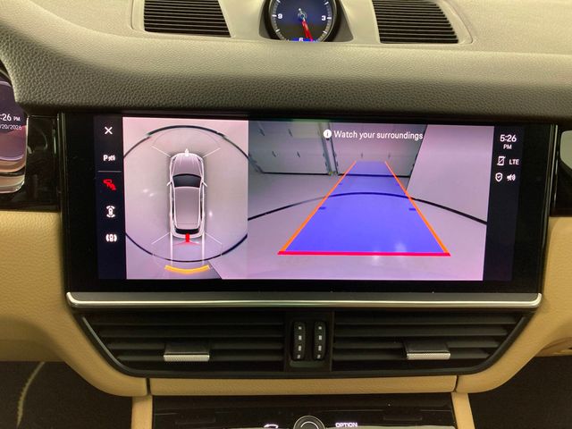 2023 Porsche Cayenne   - 22978787 - 11