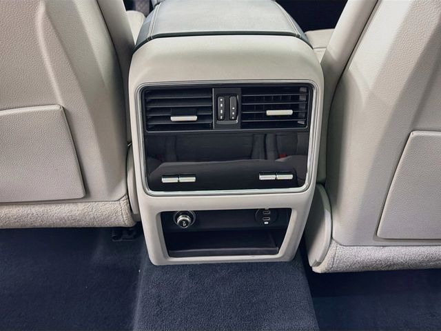2023 Porsche Cayenne   - 23056235 - 26