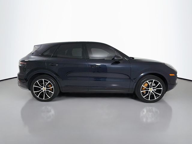 2023 Porsche Cayenne   - 23056235 - 7
