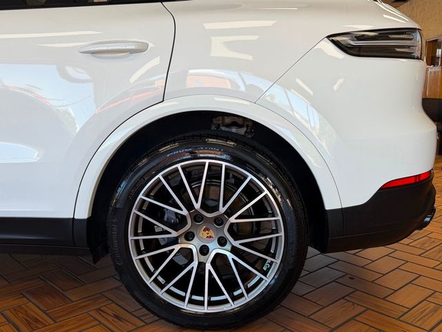 2023 Porsche Cayenne Base - 23043254 - 12