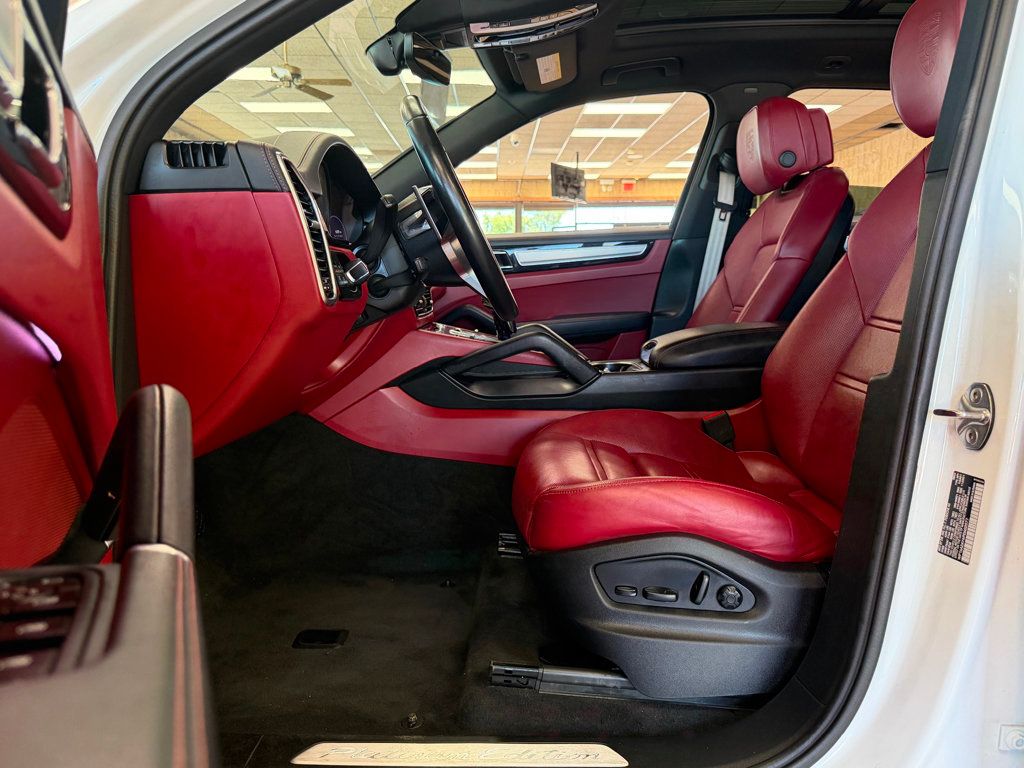 2023 Porsche Cayenne Base - 23043254 - 15