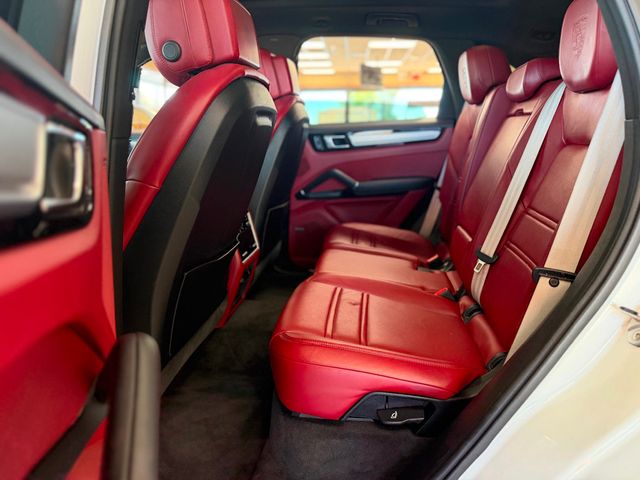 2023 Porsche Cayenne Base - 23043254 - 18