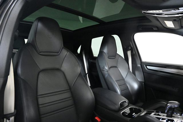 2023 Porsche Cayenne Base - 22967647 - 16