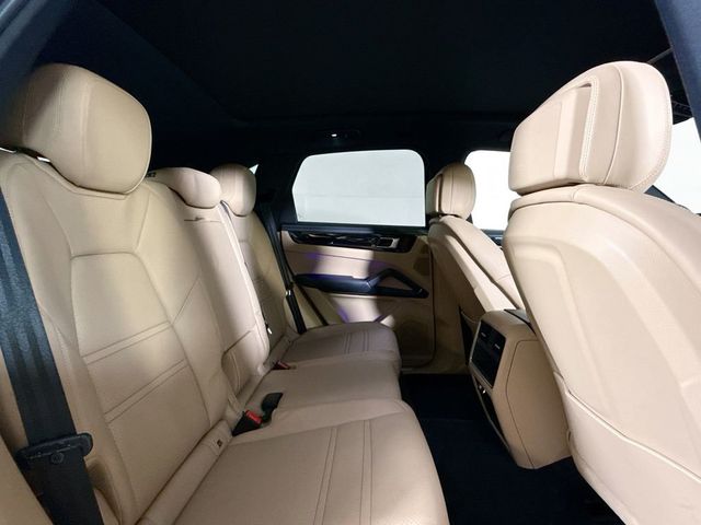 2023 Porsche Cayenne Base - 23051813 - 18