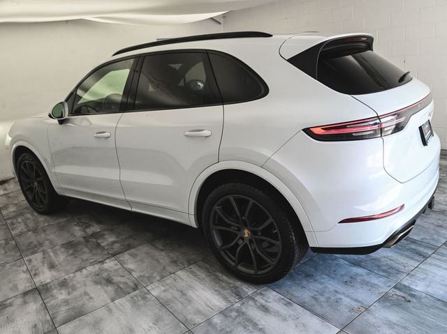 2023 Porsche Cayenne Base - 23038943 - 3