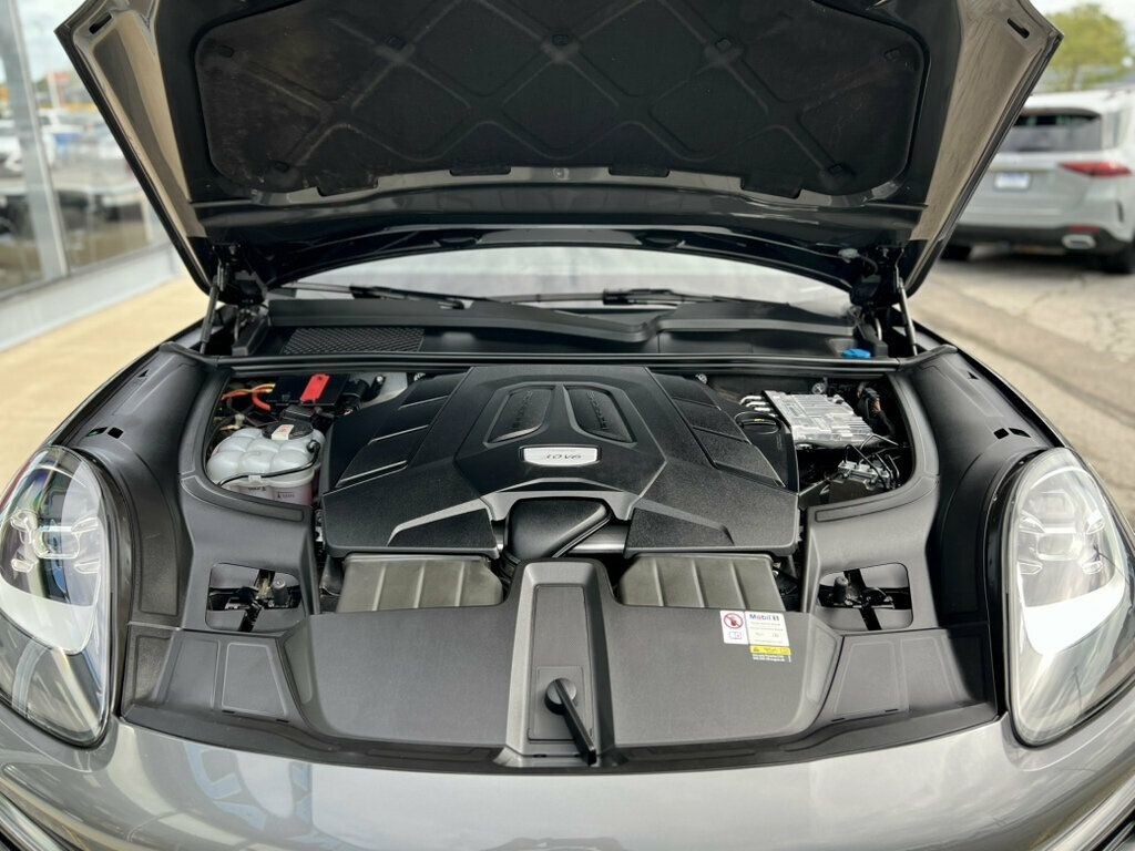 2023 Porsche Cayenne Base - 23080741 - 10