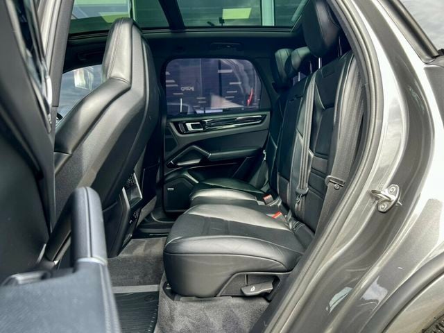 2023 Porsche Cayenne Base - 23080741 - 17