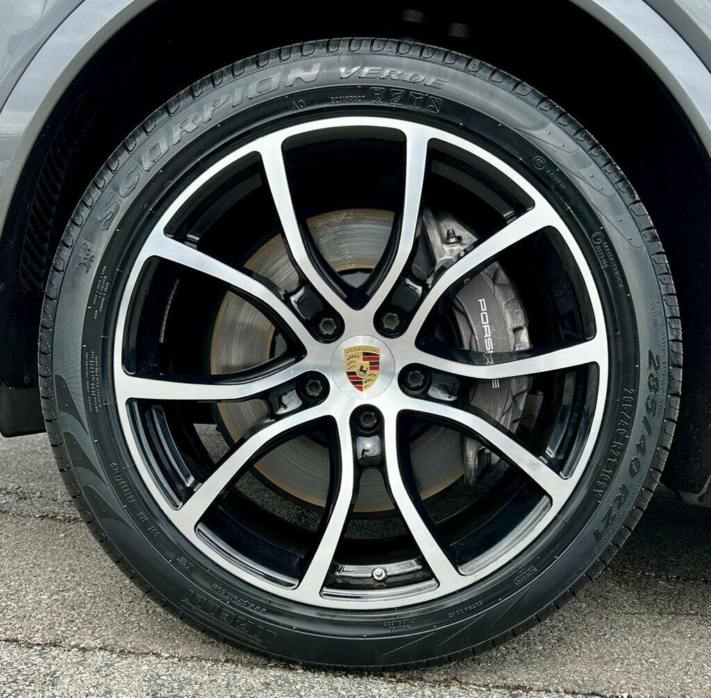 2023 Porsche Cayenne Base - 23080741 - 28