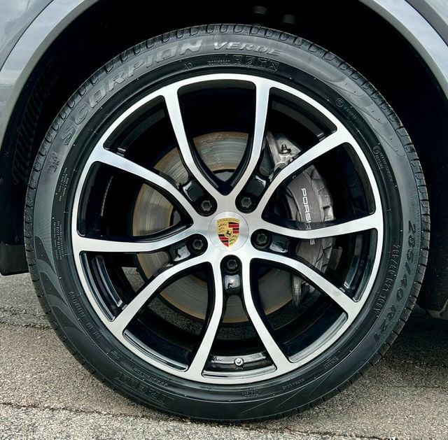 2023 Porsche Cayenne Base - 23080741 - 28