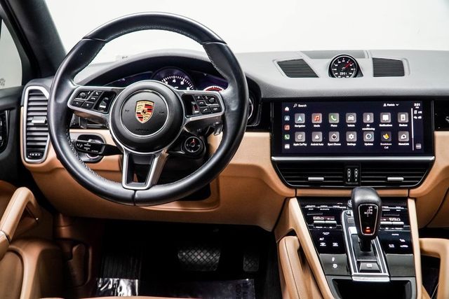 2023 Porsche Cayenne Base - 22990271 - 17