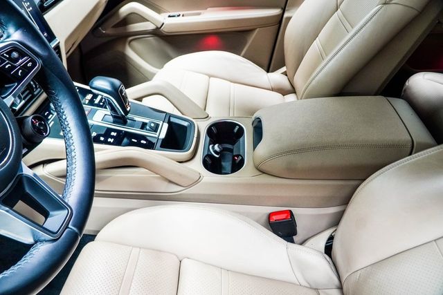 2023 Porsche Cayenne Base - 22990271 - 20
