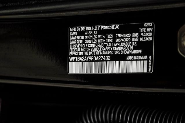 2023 Porsche Cayenne Base - 22990271 - 44