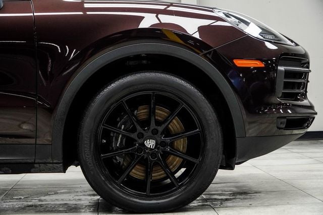 2023 Porsche Cayenne Base - 22990271 - 8
