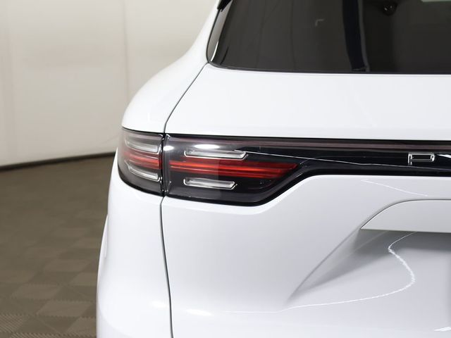 2023 Porsche Cayenne Base - 23018303 - 17