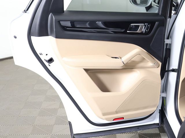 2023 Porsche Cayenne Base - 23018303 - 28