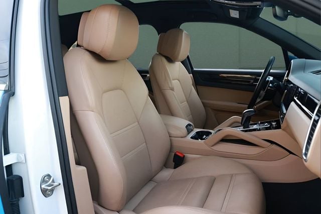 2023 Porsche Cayenne Base - 22992624 - 14