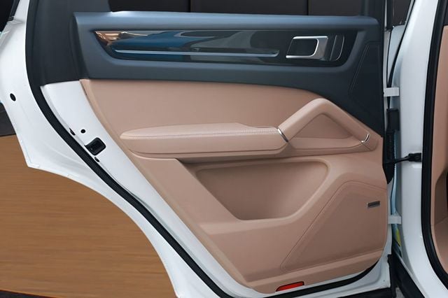 2023 Porsche Cayenne Base - 22992624 - 22