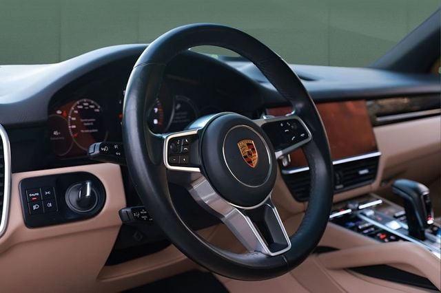 2023 Porsche Cayenne Base - 22992624 - 24