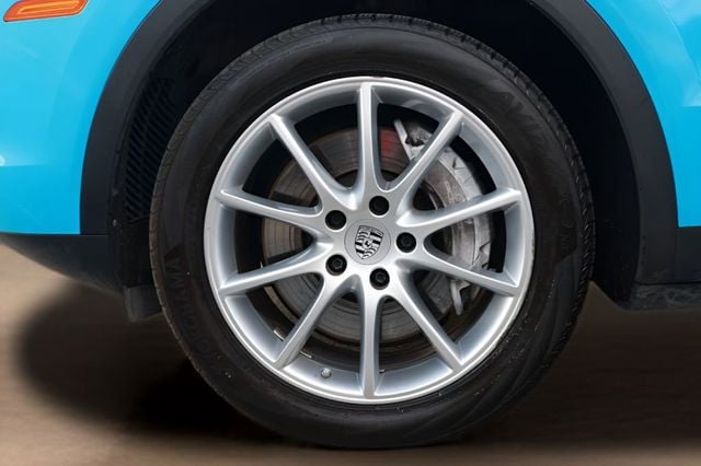 2023 Porsche Cayenne Base - 22992624 - 25