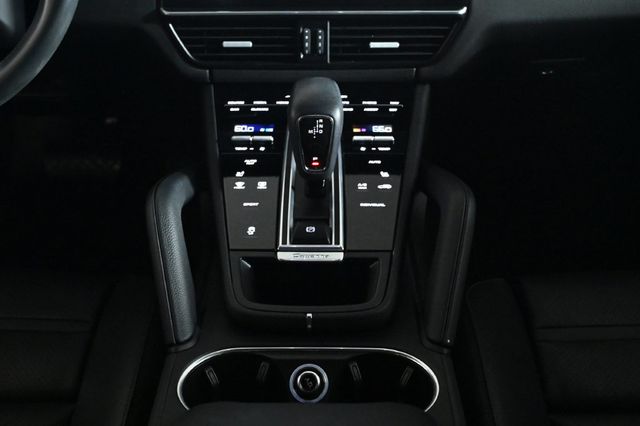 2023 Porsche Cayenne Base - 23089526 - 14