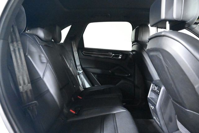 2023 Porsche Cayenne Base - 23089526 - 17