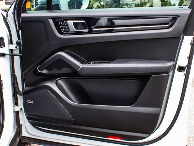 2023 Porsche Cayenne Base - 23076198 - 12