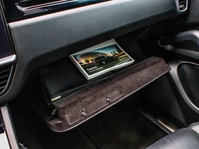 2023 Porsche Cayenne Base - 23076198 - 17