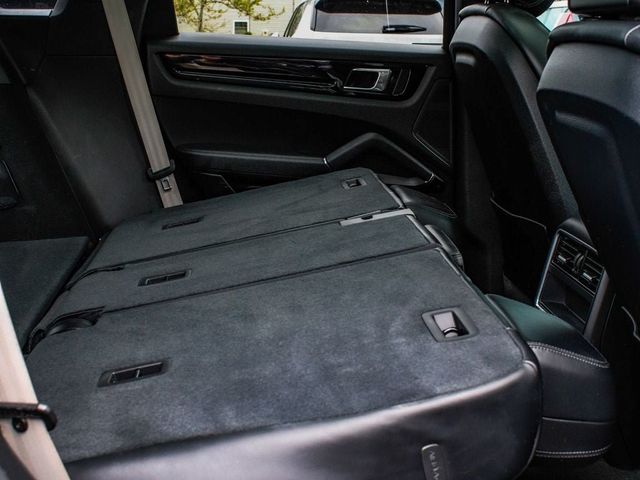 2023 Porsche Cayenne Base - 23076198 - 38