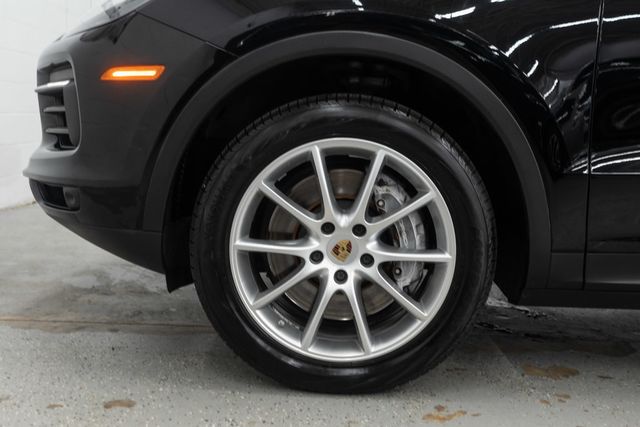 2023 Porsche Cayenne Base - 23081707 - 32