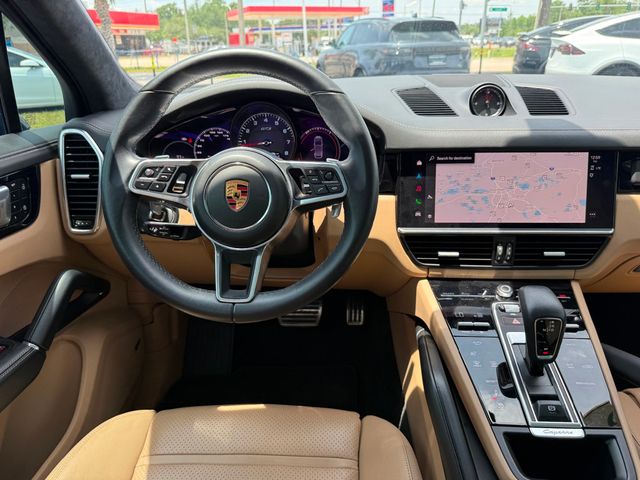 2023 Porsche Cayenne GTS - Photo 17