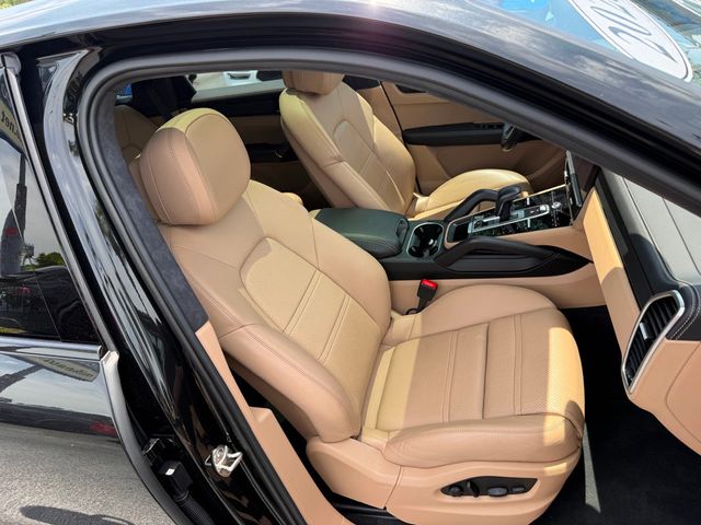 2023 Porsche Cayenne GTS - Photo 28