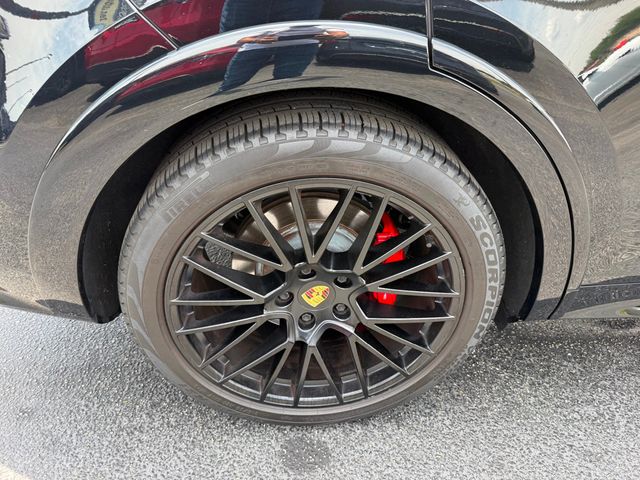 2023 Porsche Cayenne GTS - Photo 32