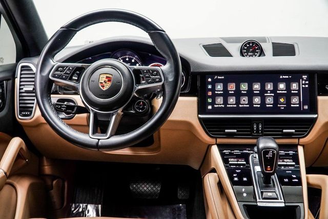 2023 Porsche Cayenne Coupe - 22990271 - 17