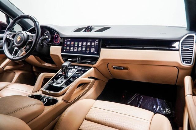 2023 Porsche Cayenne Coupe - 22990271 - 19