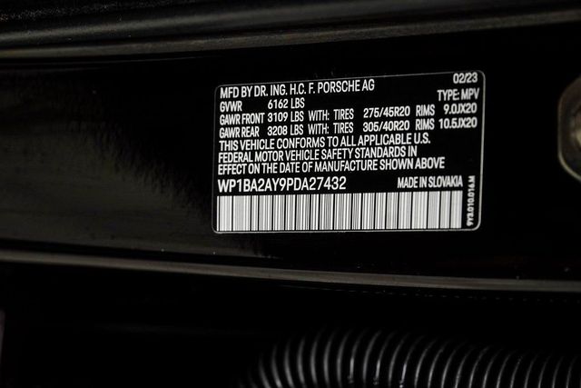 2023 Porsche Cayenne Coupe - 22990271 - 44