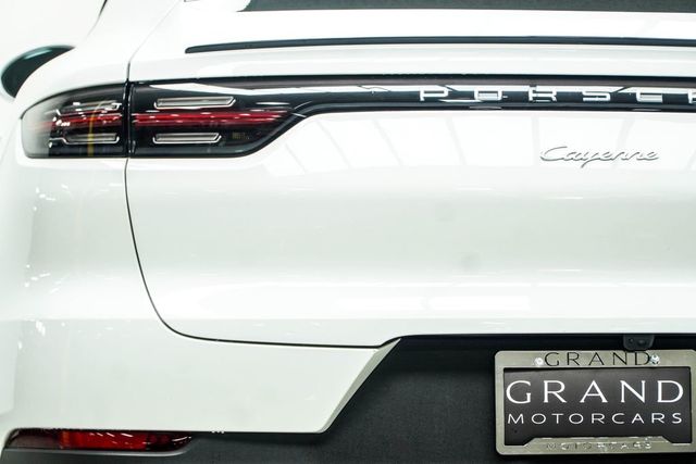 2023 Porsche Cayenne Coupe - 23064122 - 15