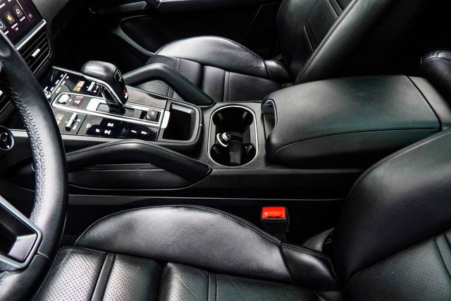 2023 Porsche Cayenne Coupe - 23064122 - 21