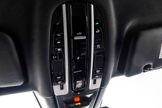 2023 Porsche Cayenne Coupe - 23064122 - 31
