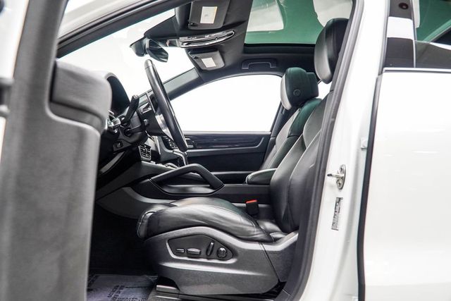 2023 Porsche Cayenne Coupe - 23064122 - 42