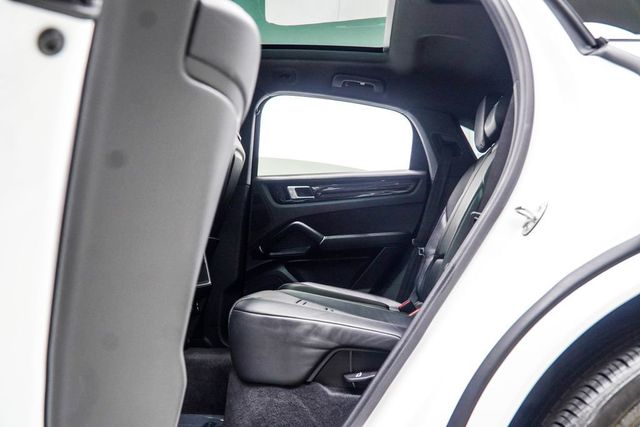 2023 Porsche Cayenne Coupe - 23064122 - 43